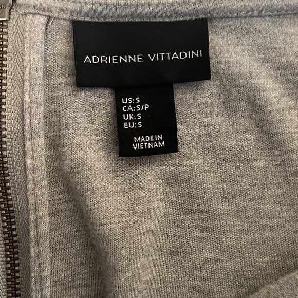 Adrienne Vittadini Gray Shortsleeved Dress Size Small - Picture 7 of 8